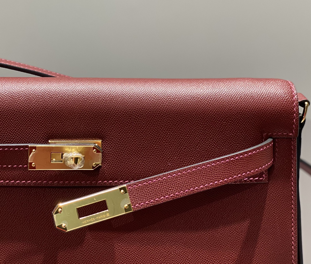 Hermes Kelly Elan Shoulder Bag in Bordeaux Epsom Leather 